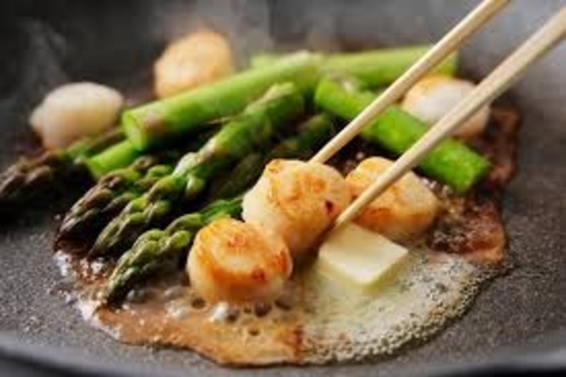 cách làm cồi sò điệp xào măng tây 9