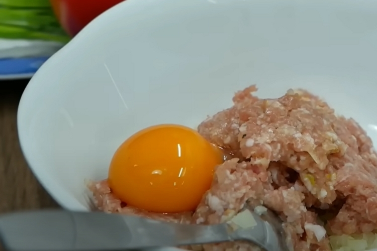 cách làm đậu nhồi thịt bằng nồi chiên không dầu 4