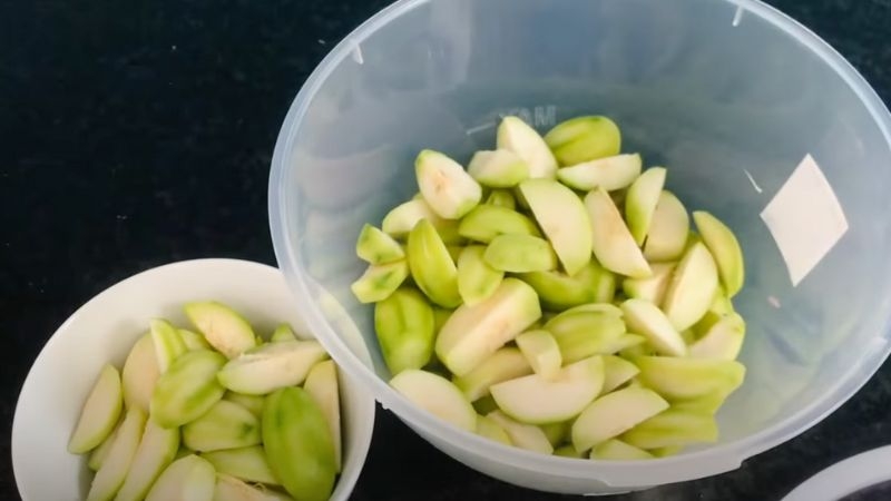Cách làm gân bò trộn cóc non 5