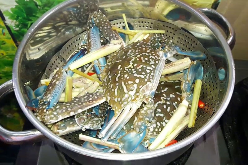Bỏ túi cách làm ghẹ cháy tỏi (hình 4)