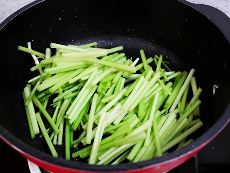 Cách làm gỏi bê thui (ảnh 5)