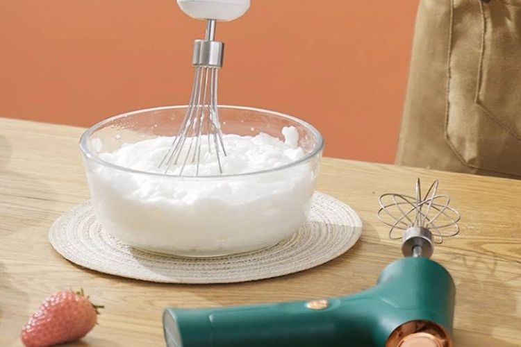 cach-lam-kem-tu-whipping-cream (3).jpg