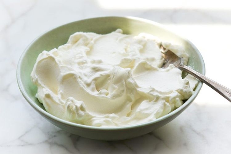 cach-lam-kem-tu-whipping-cream (4).jpg