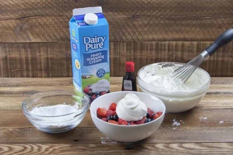 cach-lam-kem-tu-whipping-cream (6).jpg