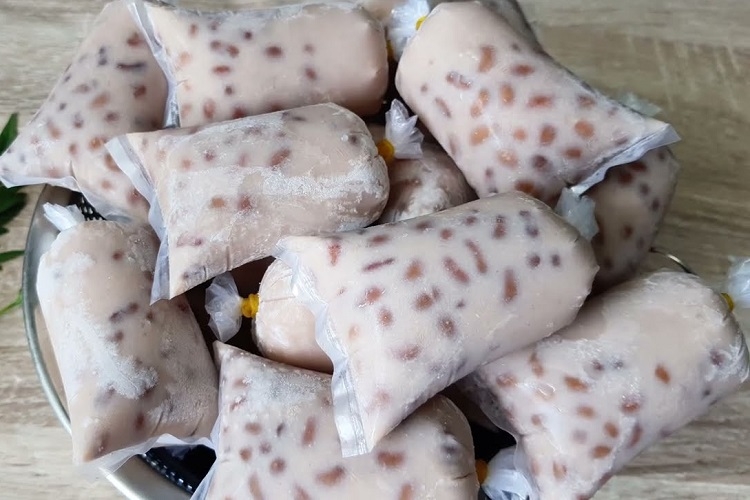cách làm sinh tố đậu đỏ bịch 11
