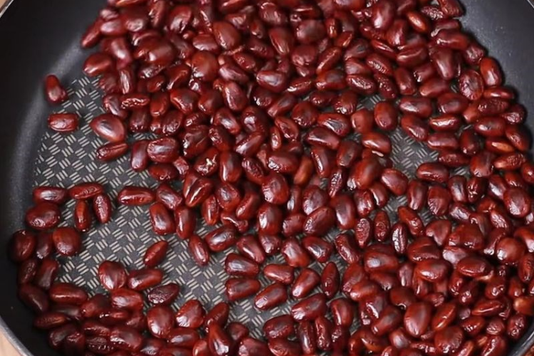 Cách làm me hạt dẻo hình 4