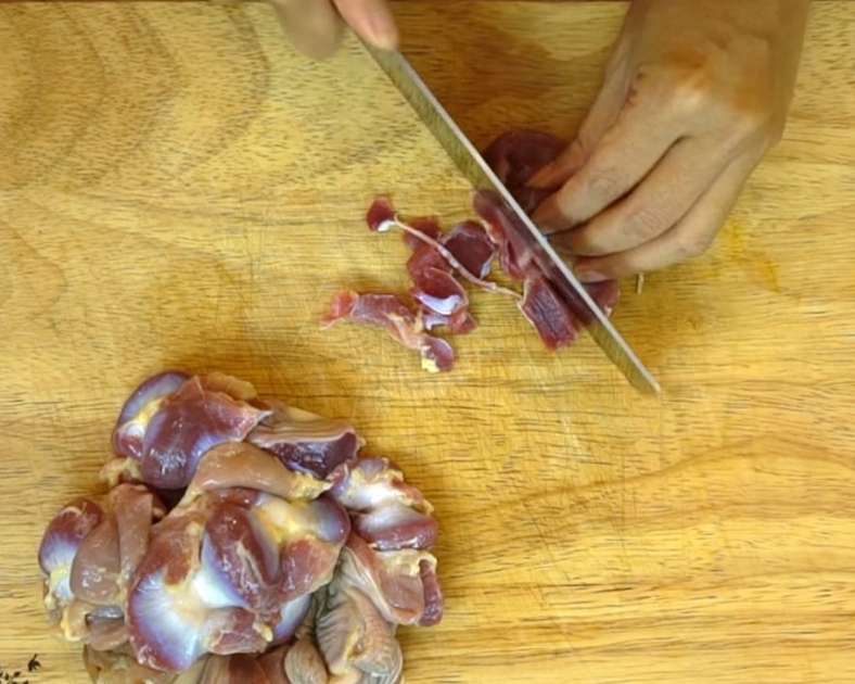 Cách làm miến xào lòng mề gà 2