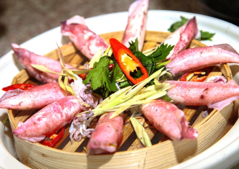 Cách làm mực hấp sả (hình 4)