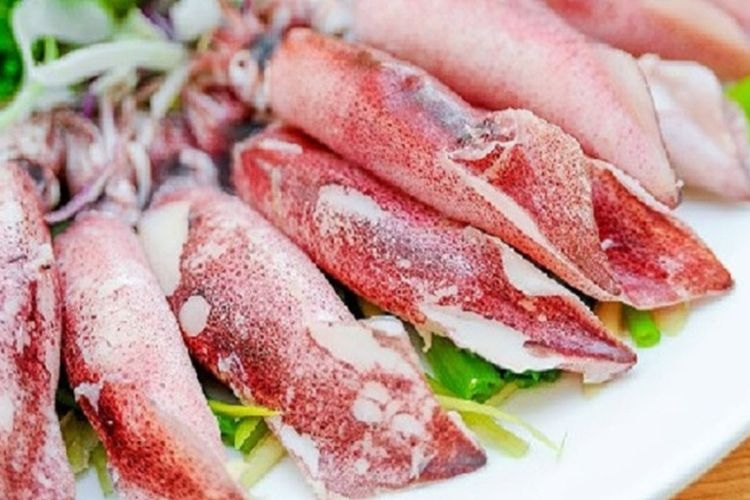 Cách làm mực hấp sả tươi ngon cho bữa cơm gia đình thêm hấp dẫn và bổ dưỡng