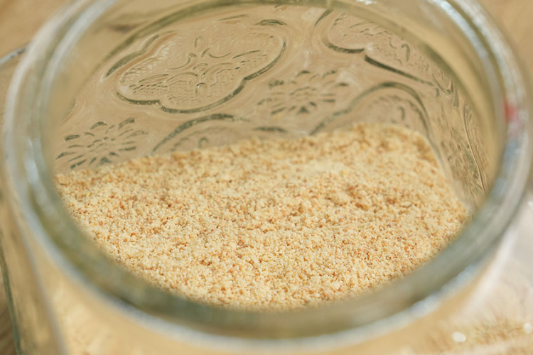 Cách làm nem tai thính hình 5