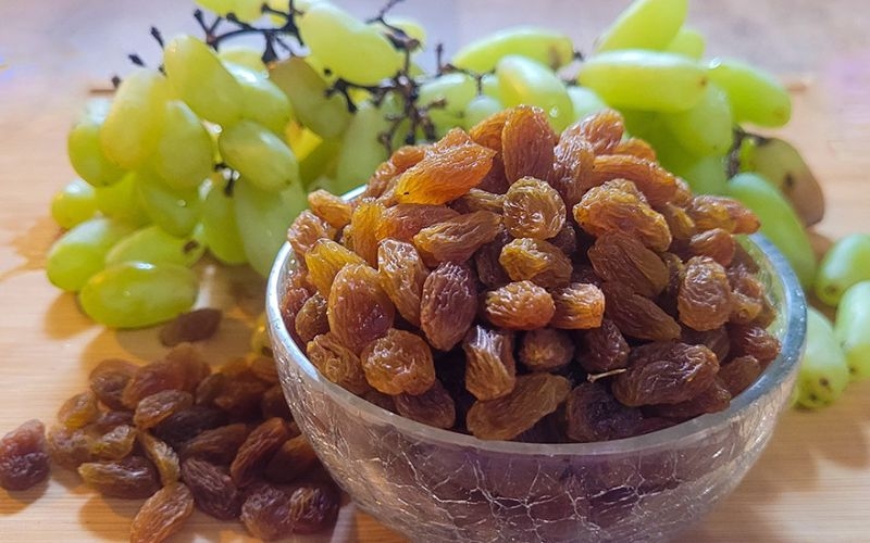 Lưu ý khi làm nho khô bằng nồi chiên không dầu