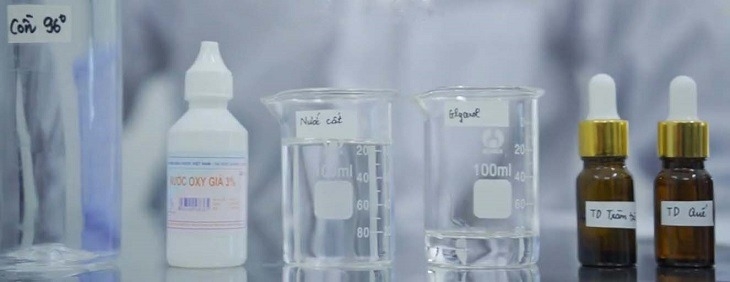 cách làm nước rửa tay khô hình 6