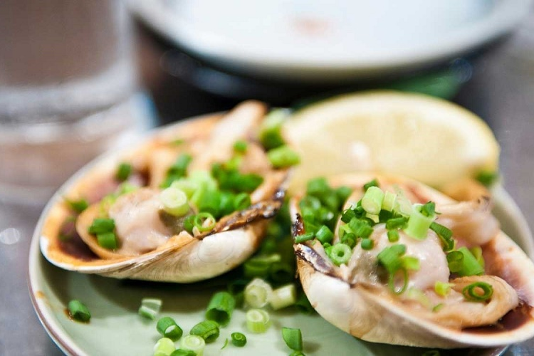 cách làm sạch ngao 8