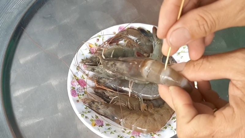 cách làm tôm hấp bia (hình 2)