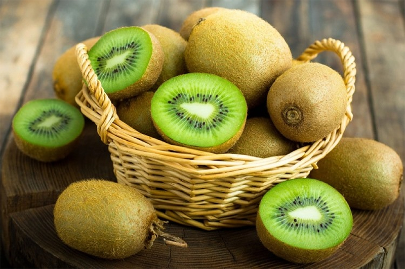Chia sẻ với chị em cách làm trà sữa kiwi (hình 2)