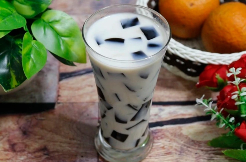 Bỏ túi cách làm trà sữa sương sáo (hình 8)