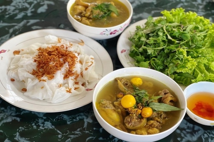 Hướng dẫn cách làm xáo gà bánh mướt: Món ngon chuẩn vị Nghệ An khiến ai cũng mê