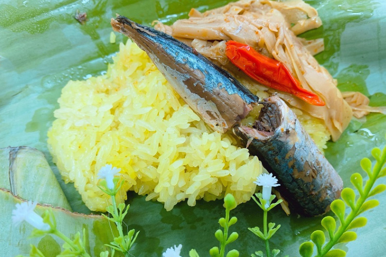 Cách làm xôi măng cá nục Kon Tum 6