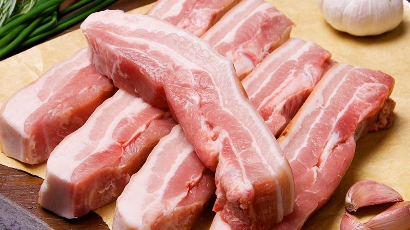 cách luộc thịt ba chỉ 1