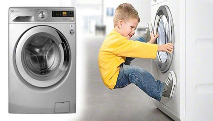 dau hieu may giat toshiba bi khoa nap