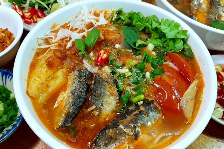 cách nấu bún cá mòi 5