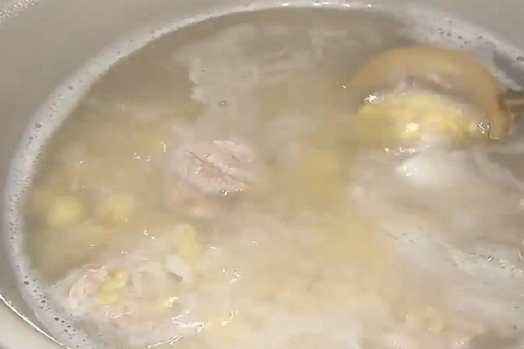 Cách nấu cháo móng giò bằng nồi cơm điện (Hình 3)