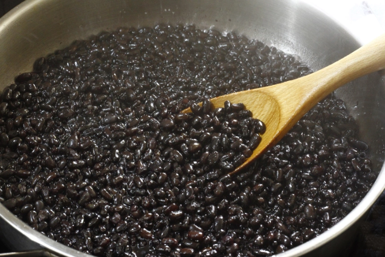 cách nấu chè đỗ đen kiểu Hà Nội hình 4