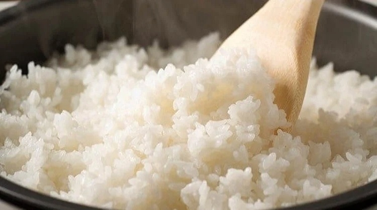 Cách nấu cơm bằng giấm và muối (Hình 9)