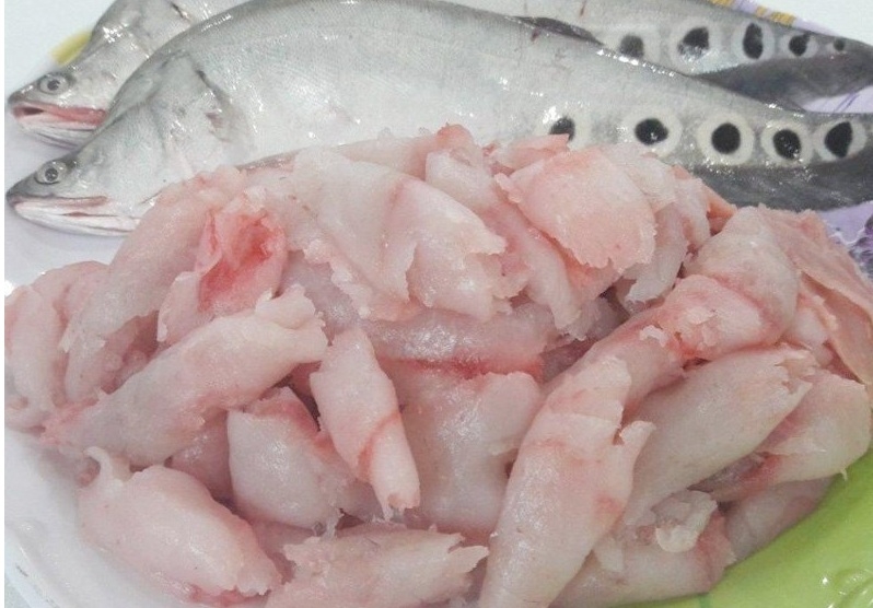 cách nấu lẩu cá thác lác với nấm (ảnh 1)