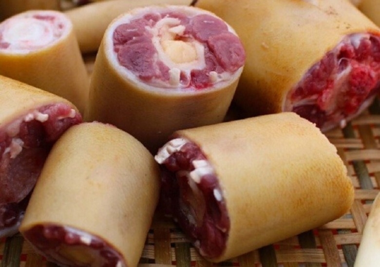 Cách nấu lẩu đuôi bò miền Bắc 1