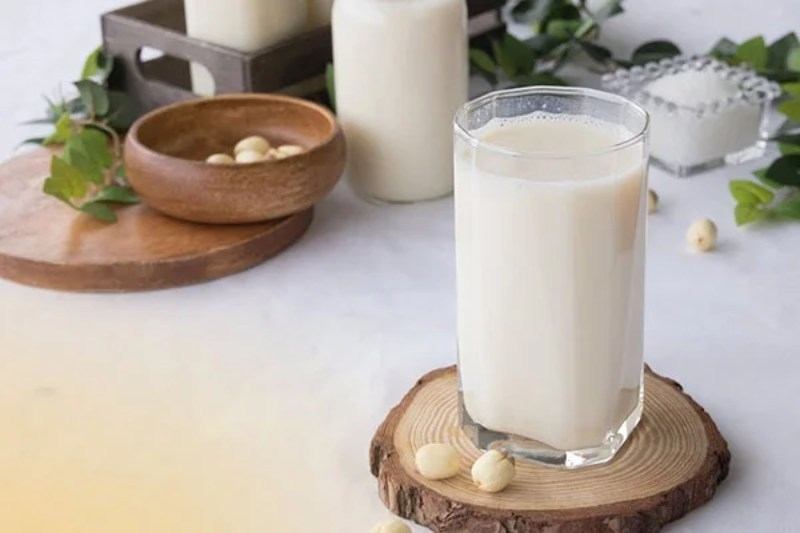 cách nấu sữa hạt sen 1