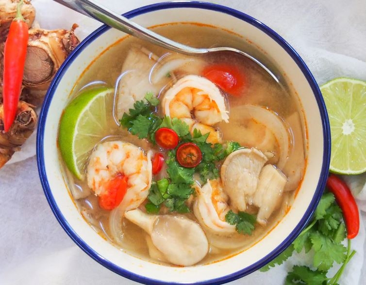 Cách nấu súp hải sản 3