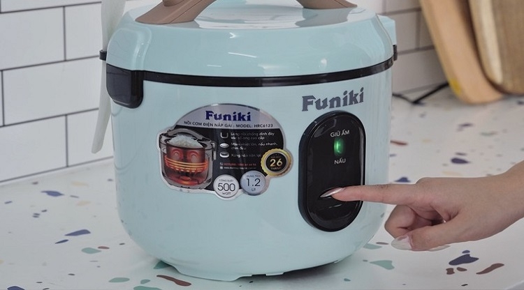 Cách nấu xôi bắp Mỹ bằng nồi cơm điện (Hình 5)