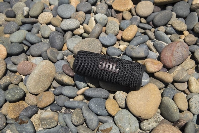 cách reset loa di động JBL Flip 6 4