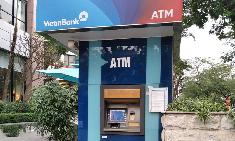 Cách rút tiền liên ngân hàng bằng mã QR tại ATM VietinBank (hình 2)