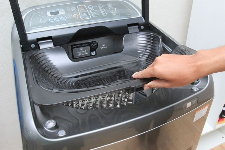 cach-su-dung-may-giat-samsung-cua-tren-12kg (5).jpg