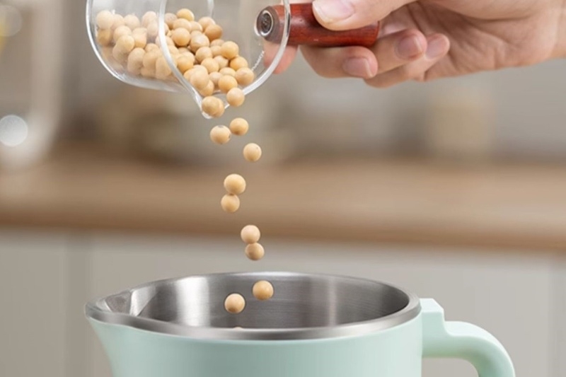 C&aacute;ch sử dụng m&aacute;y l&agrave;m sữa đậu n&agrave;nh 3