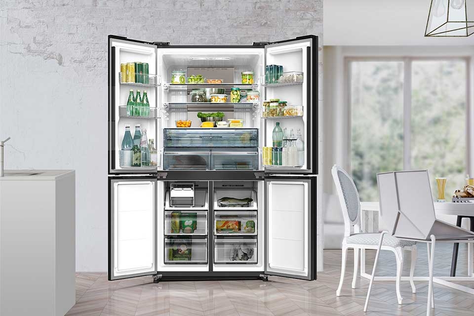 Chia sẻ cách sử dụng tủ lạnh Sharp 4 cửa hiệu quả để bảo quản thực phẩm tươi ngon lâu dài