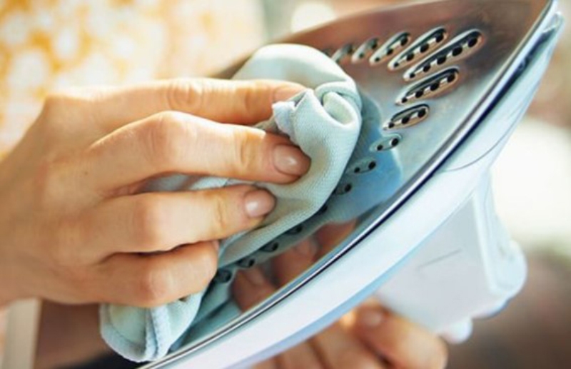 Cách sửa bàn ủi hơi nước không nóng - hình 4
