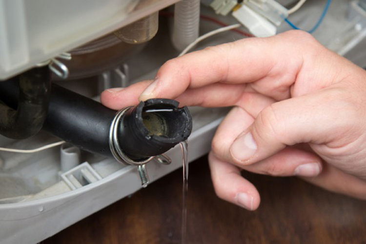 Cách sửa van xả nước máy giặt 1