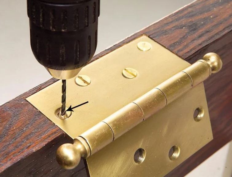 cách tháo ốc vít bị gãy 5