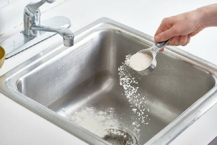 Cách vệ sinh bồn rửa bát (Hình 2)
