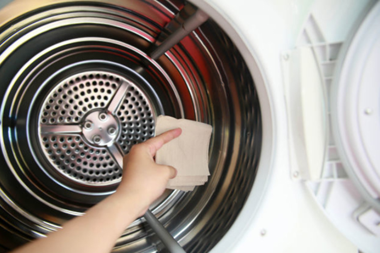 C&aacute;ch vệ sinh m&aacute;y giặt Samsung 9kg cửa ngang h&igrave;nh 3