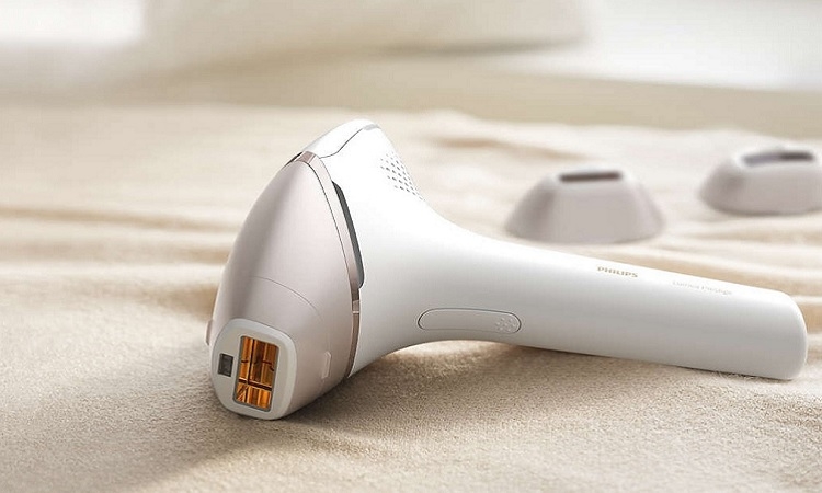 Hướng dẫn cách vệ sinh máy triệt lông đúng kỹ thuật, sạch và an toàn tại nhà