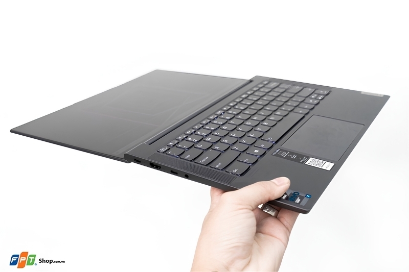 Cách vệ sinh quạt tản nhiệt Lenovo Yoga 7 3