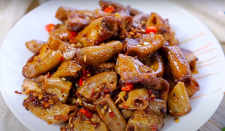 cách xào lòng heo 4