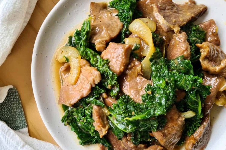 Cải kale làm món gì ngon? Gợi ý thực đơn cân bằng dinh dưỡng, tốt cho sức khỏe cả nhà