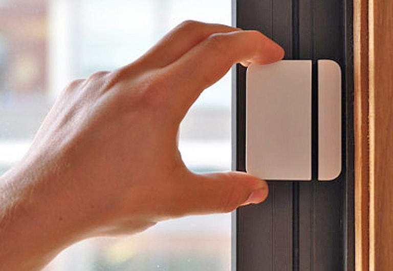Lợi ích của cảm biến cửa trong nhà thông minh