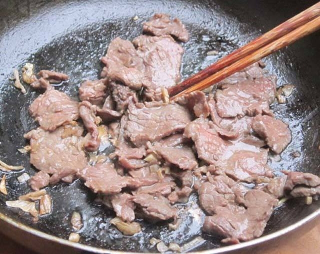 Canh bí đỏ thịt bò 6