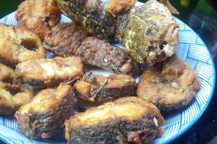 Canh cá tràu nấu khế hình 5